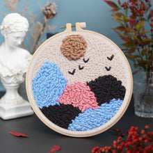 Charger l'image dans la galerie, Punch Needle Collines