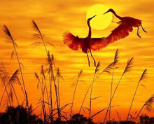 Charger l'image dans la galerie, peinture par numéros | Grues au Coucher du Soleil | animaux facile grues cendrées oiseaux paysages | FiguredArt