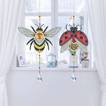 Charger l&#39;image dans la galerie, Carillon en Cristal Diamond Painting 5D Abeille avec Coccinelle 2 Pièces