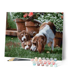 Charger l'image dans la galerie, peinture par numéros | Chiens reniflant l’Herbe | animaux, chiens, complexe | FiguredArt