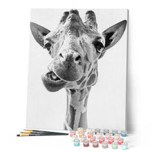 Charger l'image dans la galerie, peinture par numéros | Girafe machonnant | animaux, complexe, girafes | FiguredArt