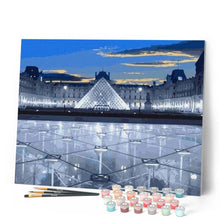 Charger l'image dans la galerie, peinture par numéros | La Pyramide du Louvre à Paris | intermédiaire, ville | FiguredArt