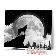 Charger l'image dans la galerie, peinture par numéros | Loup solitaire et pleine Lune | animaux, intermédiaire, loups, paysages | FiguredArt