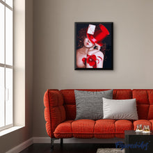 Charger l'image dans la galerie, peinture par numéros | Femme Sexy Chapeau Rouge et Carte | femmes portrait nu nouveautés intermédiaire | FiguredArt