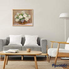 Charger l'image dans la galerie, peinture par numéros | Fleurs blanches et Vase précieux | complexe, fleurs | FiguredArt
