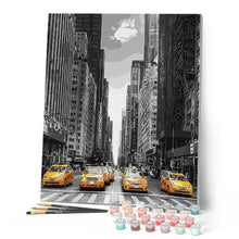 Charger l'image dans la galerie, peinture par numéros | Ville Moderne et Taxis Jaunes | complexe, france, ville | FiguredArt