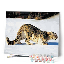 Charger l'image dans la galerie, peinture par numéros | Leopard dans la Neige | animaux, facile, léopards | FiguredArt