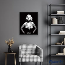 Charger l'image dans la galerie, peinture par numéros | Marilyn Monroe | facile, portrait | FiguredArt