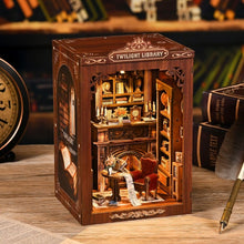 Charger l'image dans la galerie, Book Nook - Bibliothèque au Crépuscule