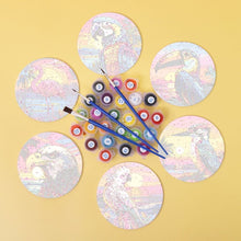 Charger l&#39;image dans la galerie, Peinture par numéros Dessous de Verre 15cm (6 pièces) - Oiseaux Tropicaux Vibrants