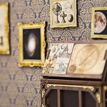 Charger l'image dans la galerie, Book Nook - Musée d'Astronomie