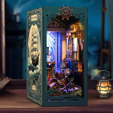 Charger l'image dans la galerie, Book Nook - Énigme sur Fond Marin Figured'Art