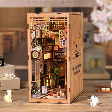 Charger l'image dans la galerie, Book Nook - La ruelle attendant le chat Figured'Art