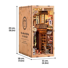 Charger l'image dans la galerie, Book Nook - La ruelle attendant le chat