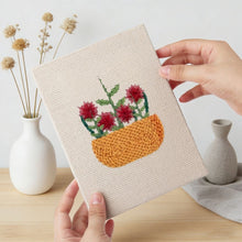 Charger l'image dans la galerie, Punch Needle Kit (4 pièces) avec cadres - Panier Floral