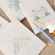 Charger l'image dans la galerie, Punch Needle Kit (4 pièces) avec cadres - Set Monuments du Monde