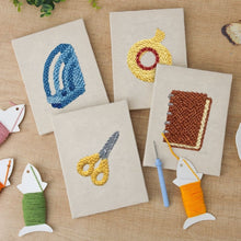 Charger l'image dans la galerie, Punch Needle Kit (4 pièces) avec cadres - Essentiels Bureau Étudiant 2