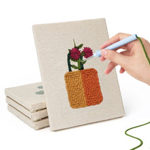 Charger l'image dans la galerie, Punch Needle Kit (4 pièces) avec cadres - Mini Pots Fleuris 2