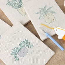 Charger l'image dans la galerie, Punch Needle Kit (4 pièces) avec cadres - Oasis Verte