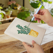 Charger l'image dans la galerie, Punch Needle Kit (4 pièces) avec cadres - Oasis Verte