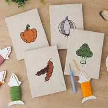 Charger l'image dans la galerie, Punch Needle Kit (4 pièces) avec cadres - Délices de Légumes