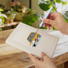Charger l'image dans la galerie, Punch Needle Kit (4 pièces) avec cadres - Collection Voitures