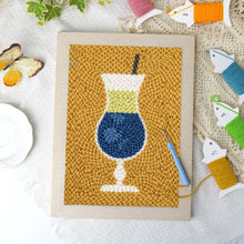 Charger l'image dans la galerie, Punch Needle Kit avec cadre - Cocktail 2