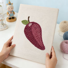 Charger l'image dans la galerie, Punch Needle Kit avec cadre - Prune Sucrée