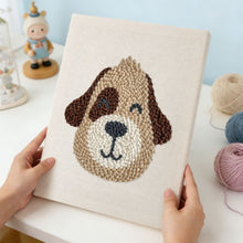 Charger l'image dans la galerie, Punch Needle Kit avec cadre - Chien Souriant