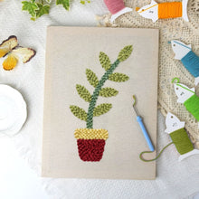 Charger l'image dans la galerie, Punch Needle Kit avec cadre - Joie en Pot