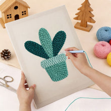 Charger l'image dans la galerie, Punch Needle Kit avec cadre - Succulente Souriante