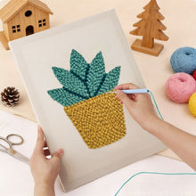 Charger l'image dans la galerie, Punch Needle Kit avec cadre - Succulente Ensoleillée 1