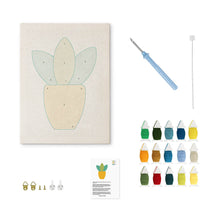 Charger l'image dans la galerie, Punch Needle Kit avec cadre - Mini Verdure
