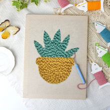 Charger l'image dans la galerie, Punch Needle Kit avec cadre - Succulente Ensoleillée 2