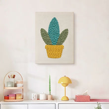 Charger l'image dans la galerie, Punch Needle Kit avec cadre - Succulente Dorée
