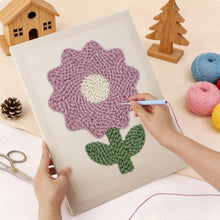 Charger l'image dans la galerie, Punch Needle Kit avec cadre - Fleur lilas