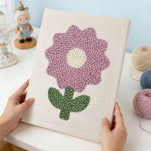 Charger l'image dans la galerie, Punch Needle Kit avec cadre - Fleur lilas