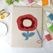 Charger l'image dans la galerie, Punch Needle Kit avec cadre - Floraison Pourpre