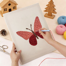 Charger l'image dans la galerie, Punch Needle Kit avec cadre - Ailes Pourpres