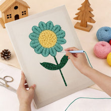 Charger l'image dans la galerie, Punch Needle Kit avec cadre - Fleur Ciel Bleu