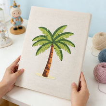 Charger l'image dans la galerie, Punch Needle Kit avec cadre - Paradis des Palmiers
