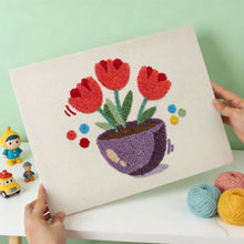 Charger l'image dans la galerie, Punch Needle Kit avec cadre - Tulipes Colorées