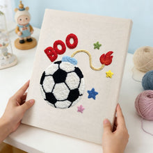 Charger l'image dans la galerie, Punch Needle Kit avec cadre - Stars du Football