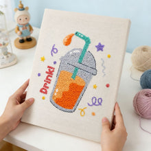 Charger l'image dans la galerie, Punch Needle Kit avec cadre - Bulles &amp; Fun