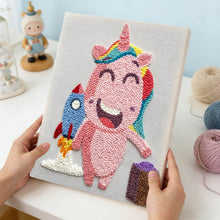 Charger l'image dans la galerie, Punch Needle Kit avec cadre - Aventure Licorne