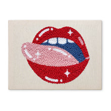 Charger l'image dans la galerie, Punch Needle Kit avec cadre - Lèvres Pop Art Figured'Art