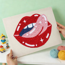 Charger l'image dans la galerie, Punch Needle Kit avec cadre - Baiser Étoilé