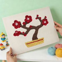 Charger l'image dans la galerie, Punch Needle Kit avec cadre - Bonsaï Fleur de Cerisier