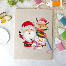 Charger l'image dans la galerie, Punch Needle Kit avec cadre - Père Noël et Amis