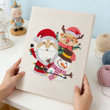 Charger l'image dans la galerie, Punch Needle Kit avec cadre - Père Noël et Amis